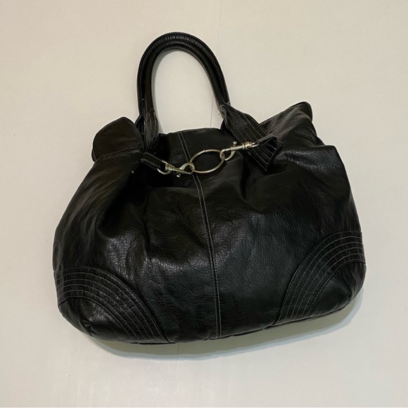 ❤️ Maurices black handbag! - Picture 6 of 14